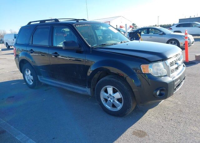 2010 FORD Escape