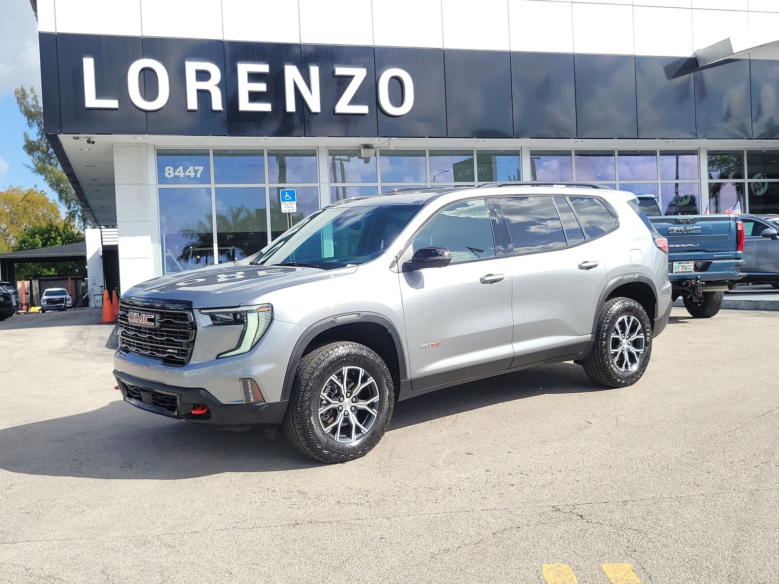 2024 GMC Acadia