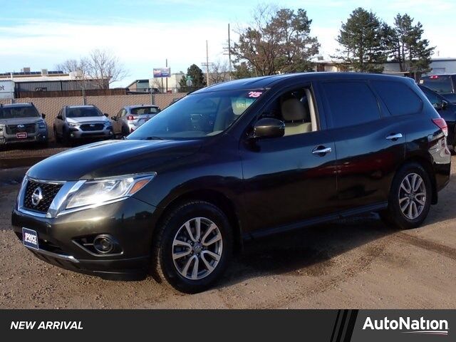 2015 NISSAN Pathfinder