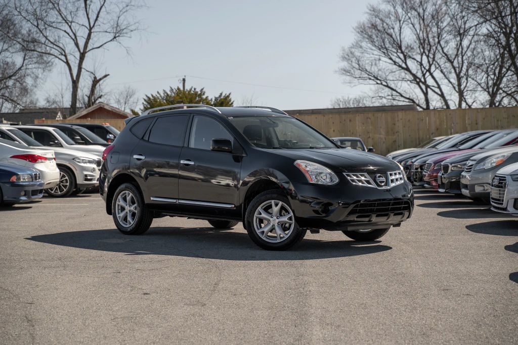 2011 NISSAN Rogue