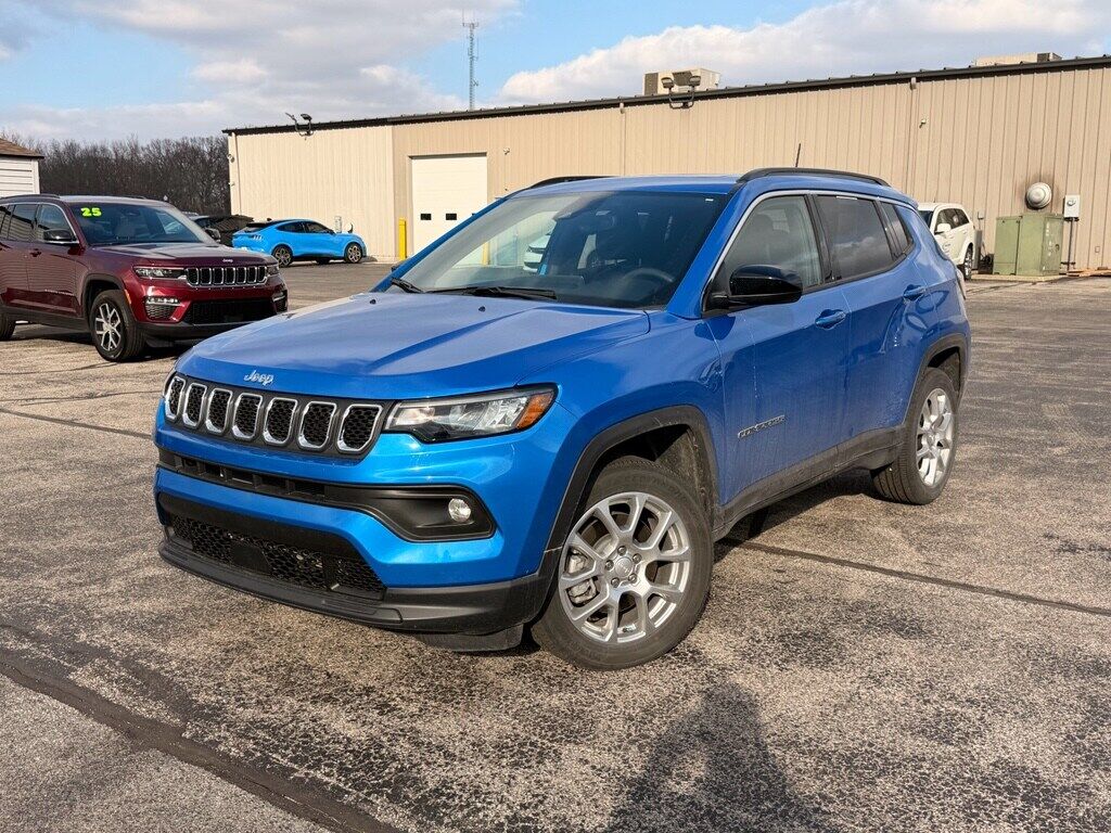 2023 JEEP Compass