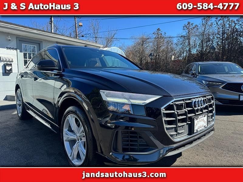 2019 AUDI Q8