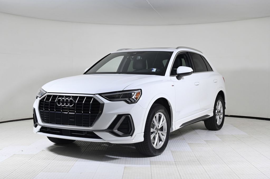 2025 AUDI Q3