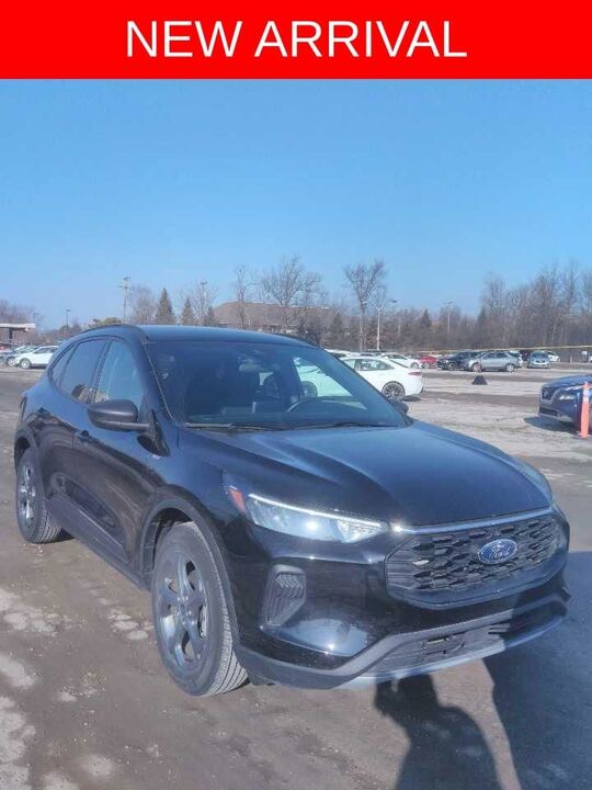 2025 FORD Escape