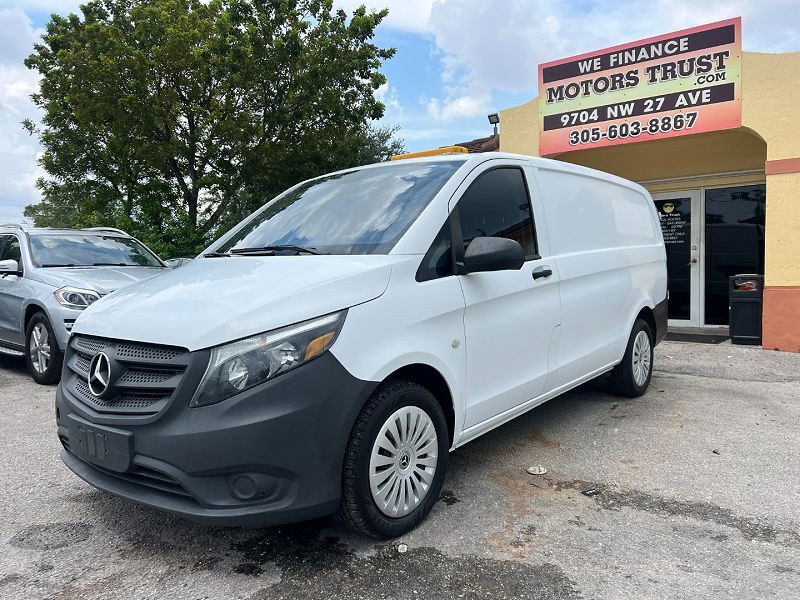 2018 Mercedes-Benz METRIS