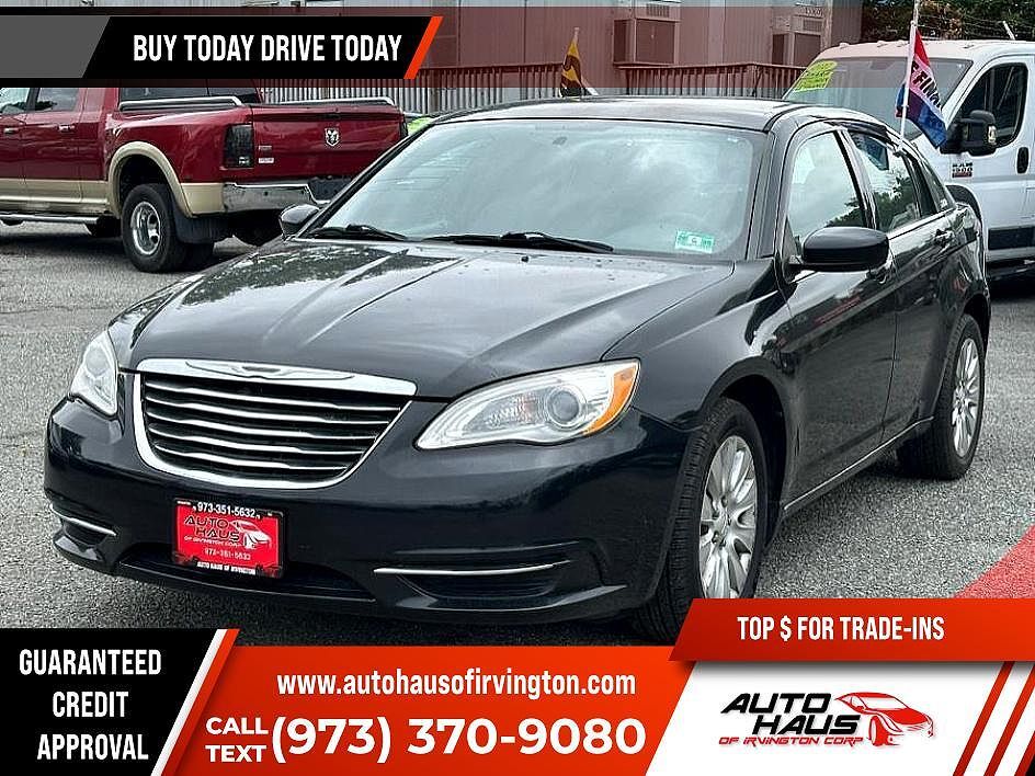 2012 CHRYSLER 200