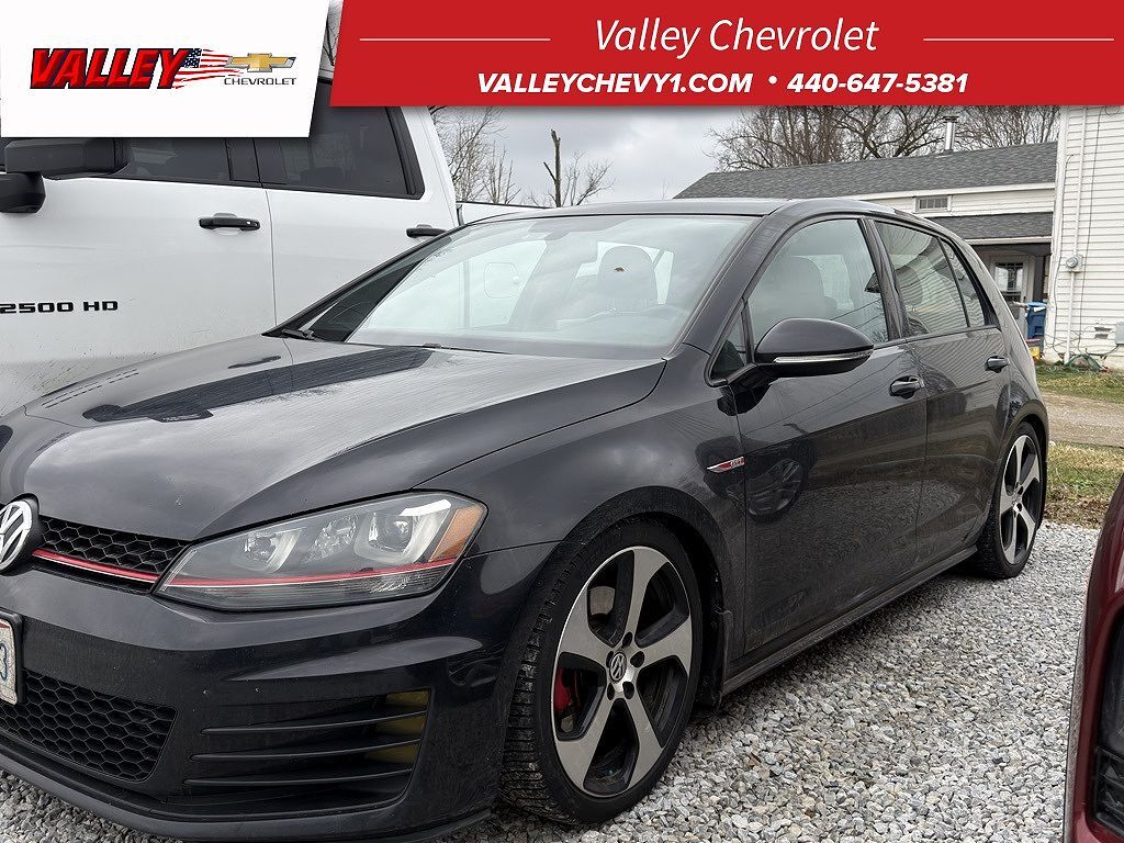 2016 VOLKSWAGEN Golf GTI