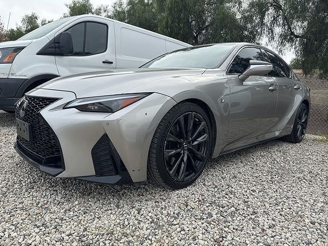 2021 LEXUS IS