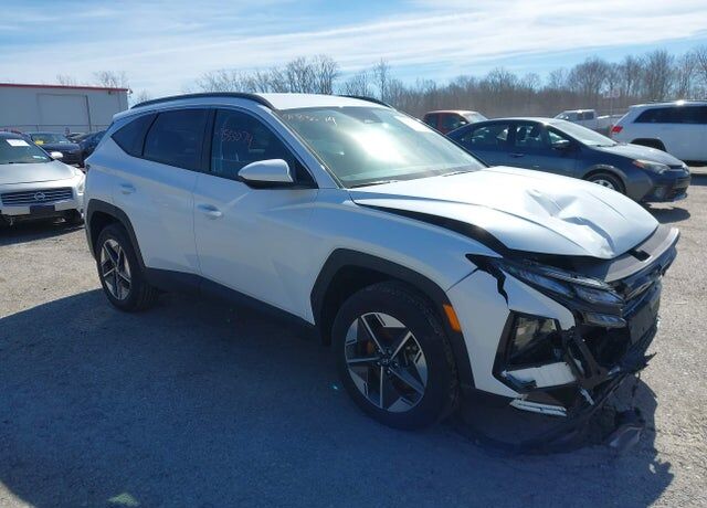 2025 HYUNDAI Tucson