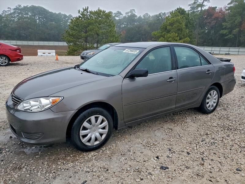 2005 TOYOTA Camry
