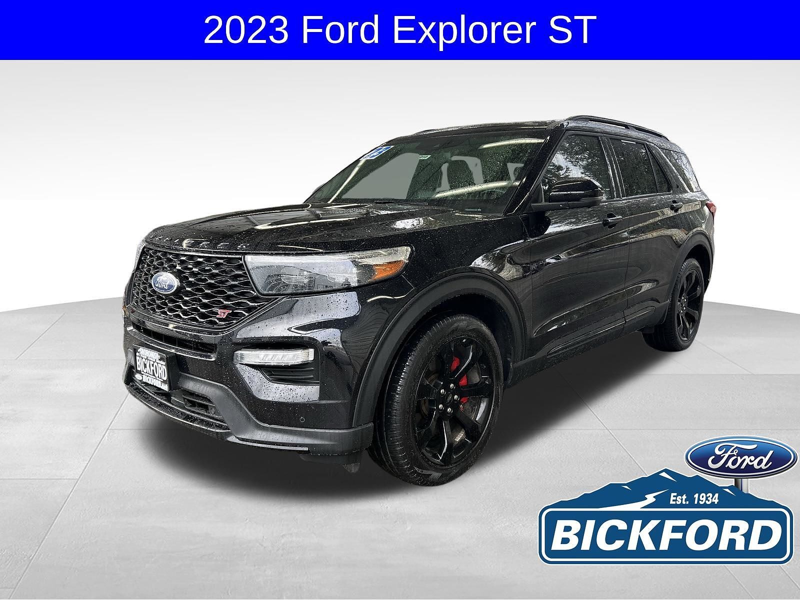 2023 FORD Explorer