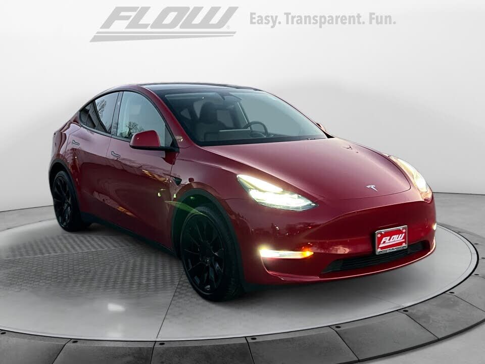 2023 TESLA Model Y
