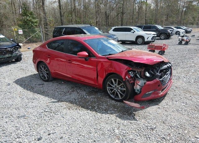 2018 MAZDA Mazda3