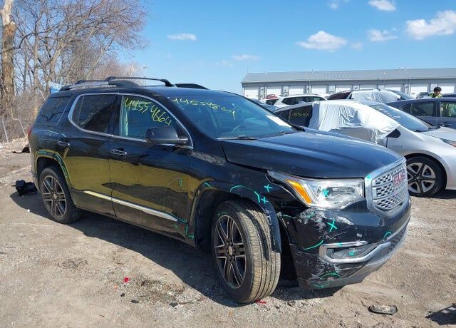 2017 GMC Acadia