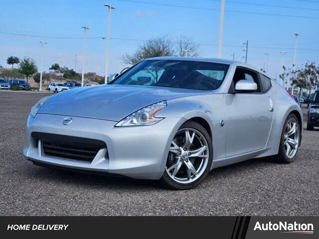 2011 NISSAN 370Z
