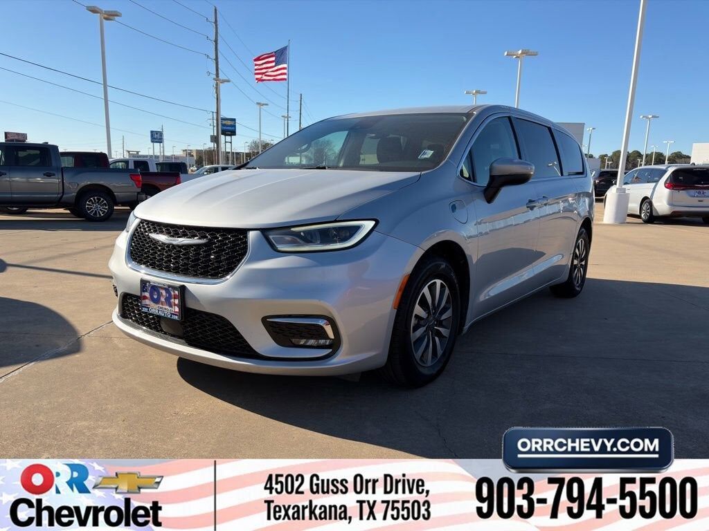 2023 CHRYSLER Pacifica