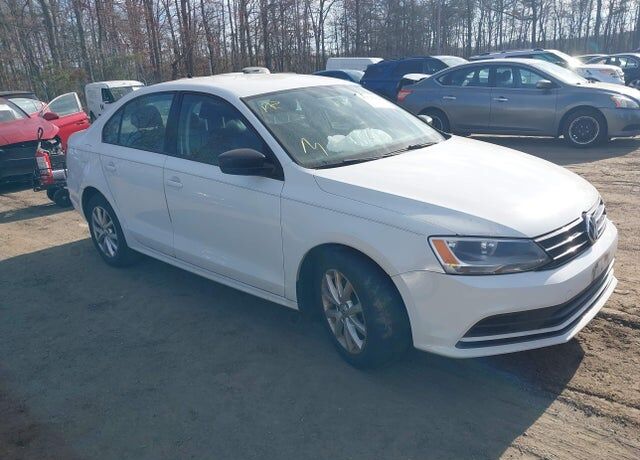 2015 VOLKSWAGEN Jetta