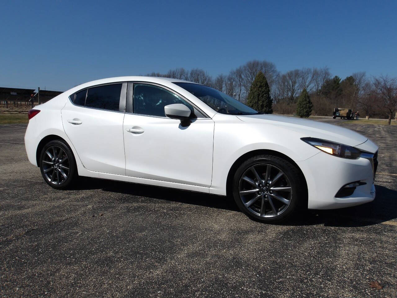 2018 MAZDA Mazda3