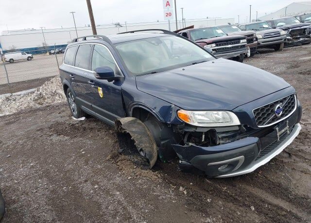 2015 VOLVO XC70