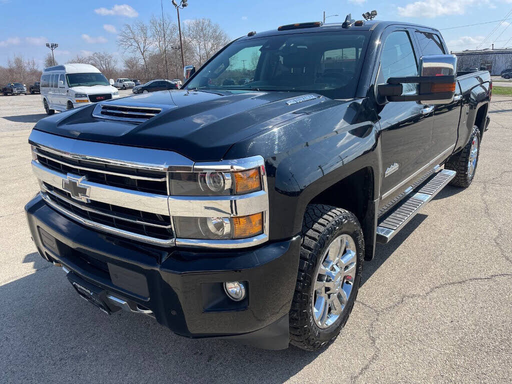 2018 CHEVROLET Silverado