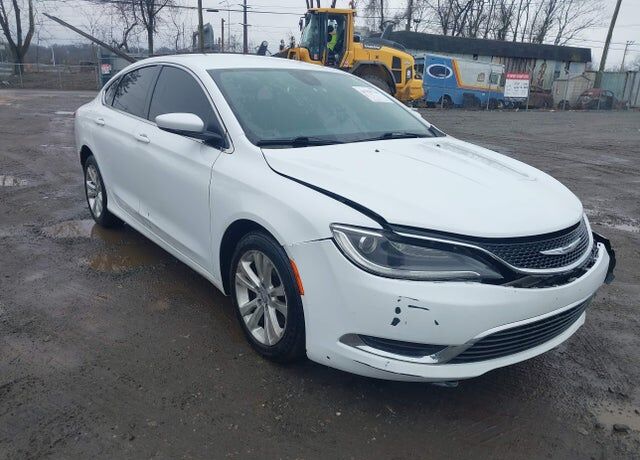 2015 CHRYSLER 200