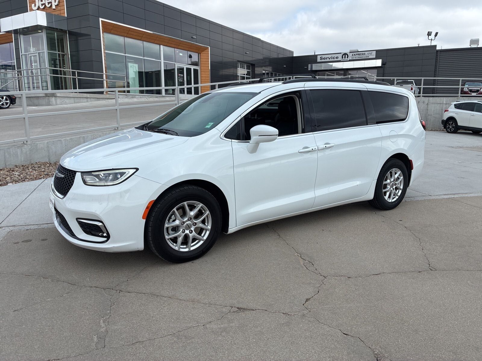 2022 CHRYSLER Pacifica