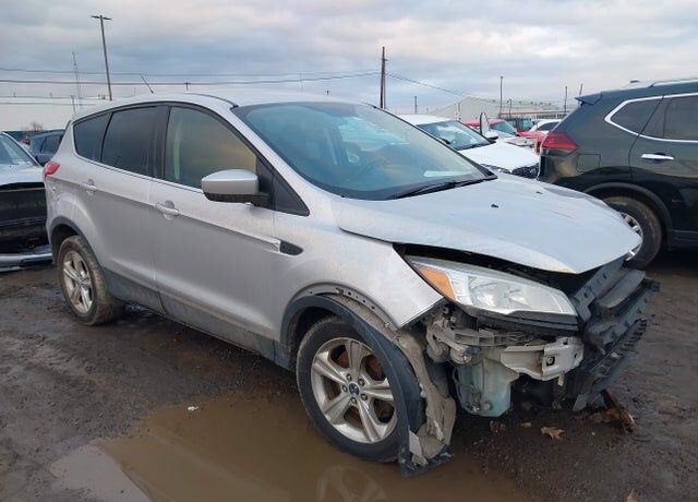 2015 FORD Escape