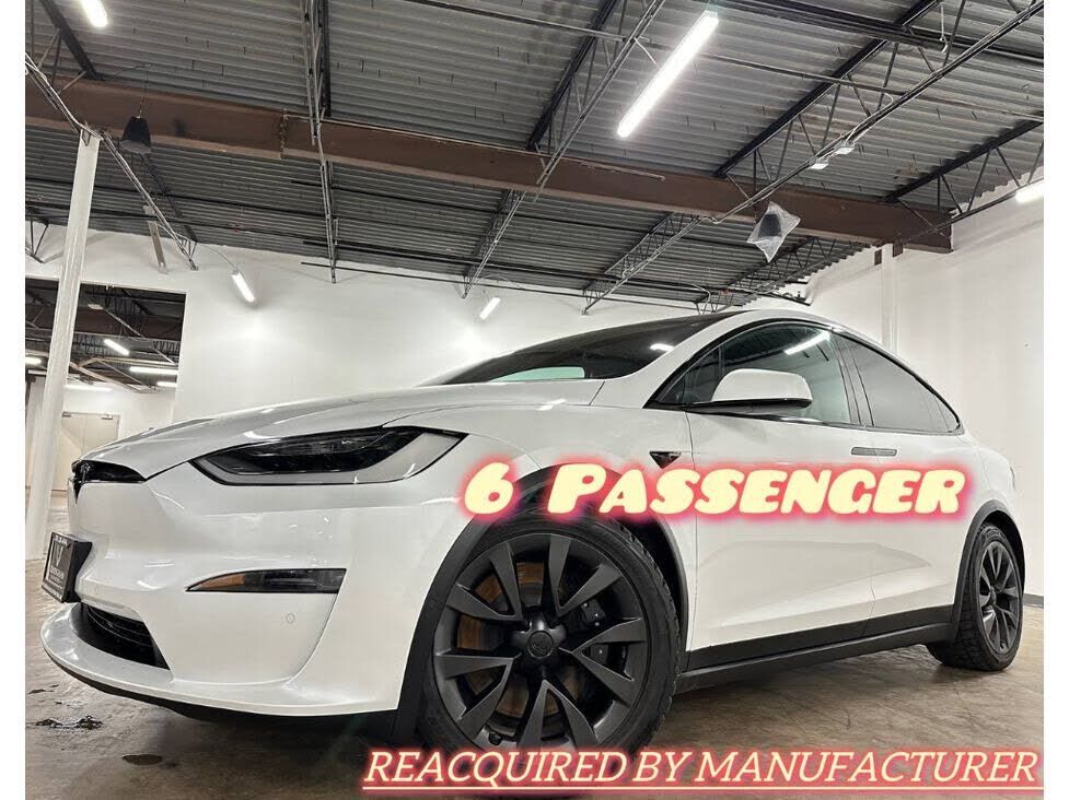 2022 TESLA Model X