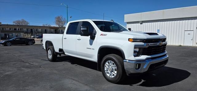 2024 CHEVROLET Silverado HD