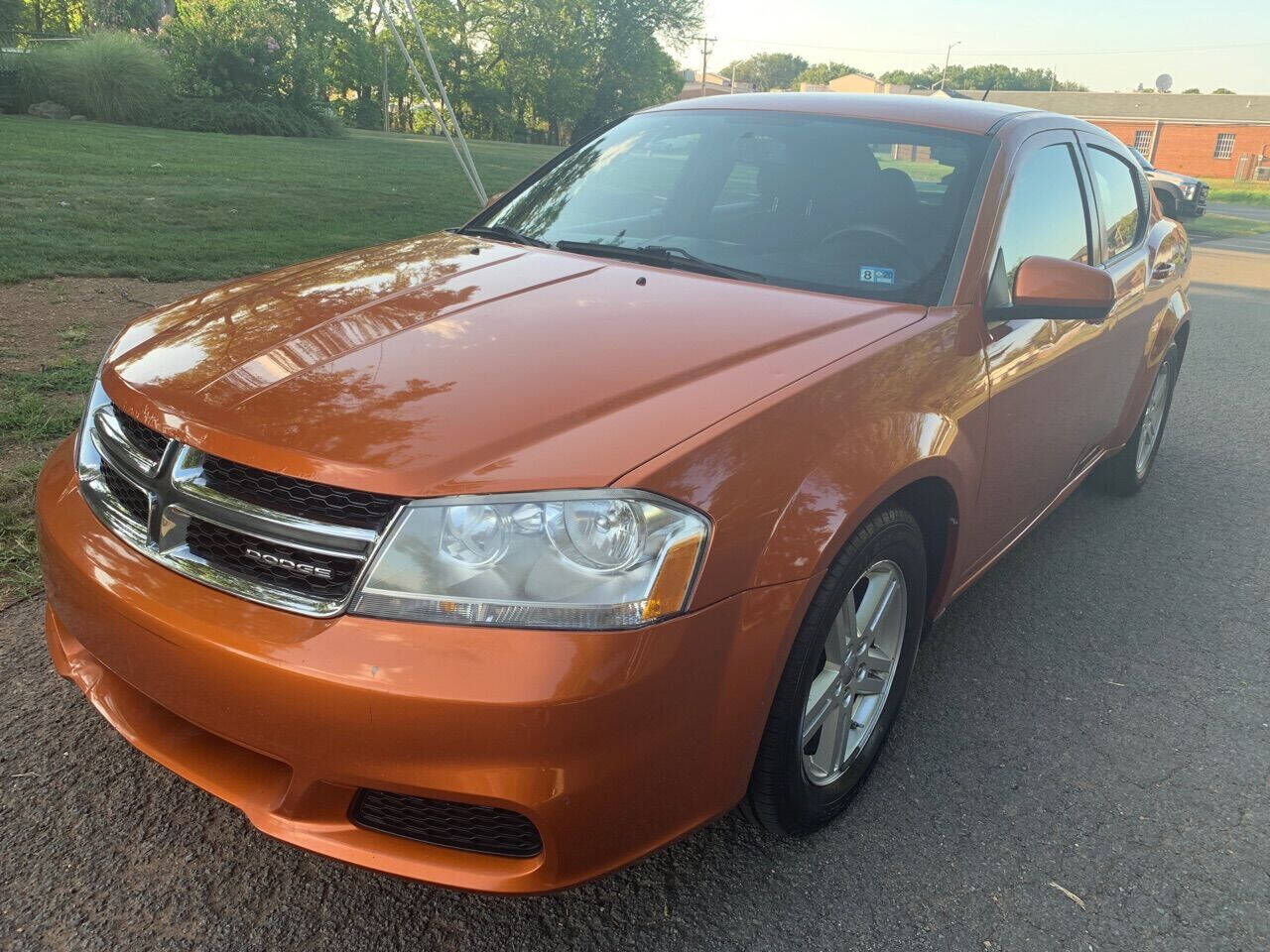 2011 DODGE Avenger