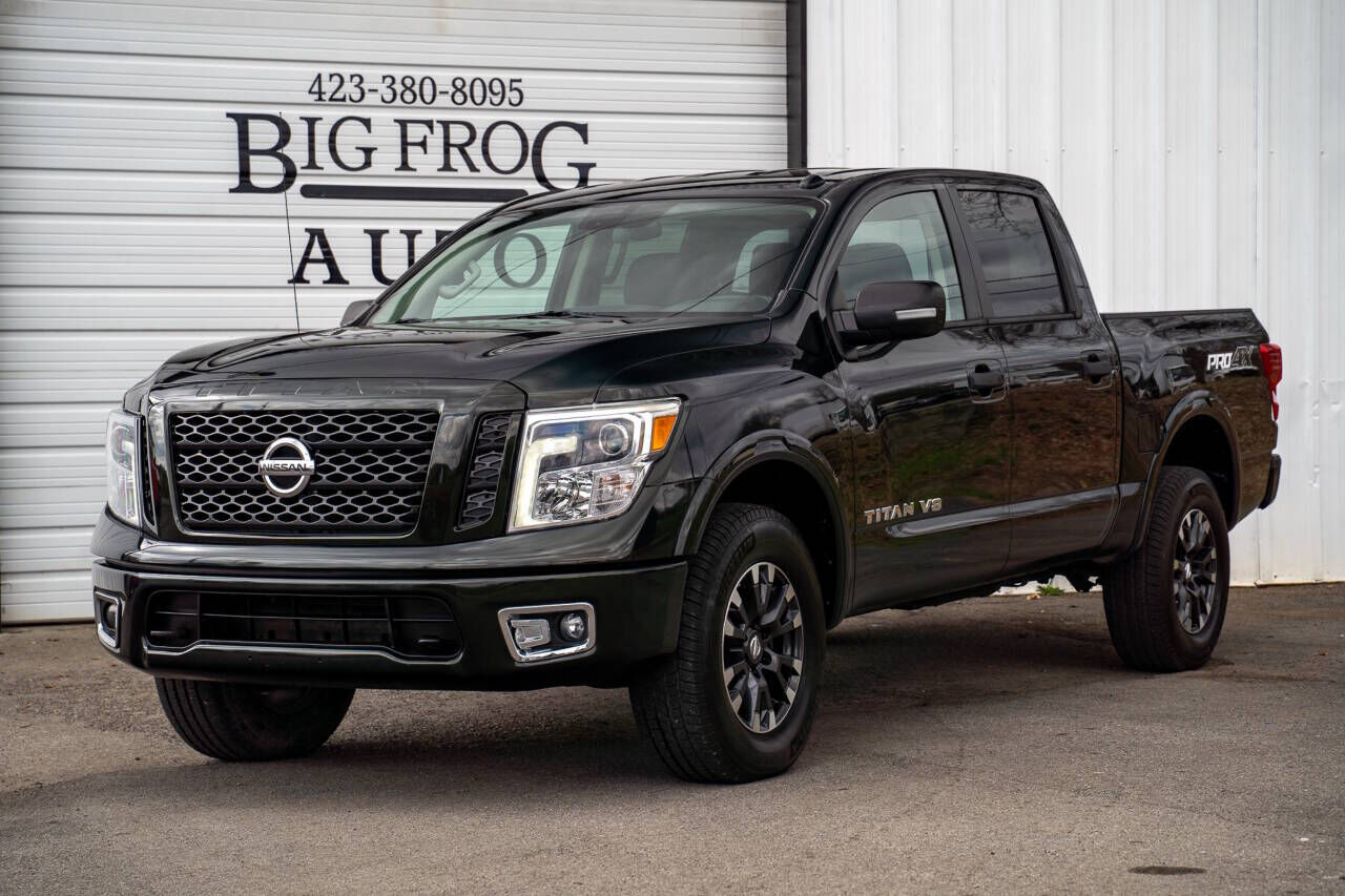 2019 NISSAN Titan