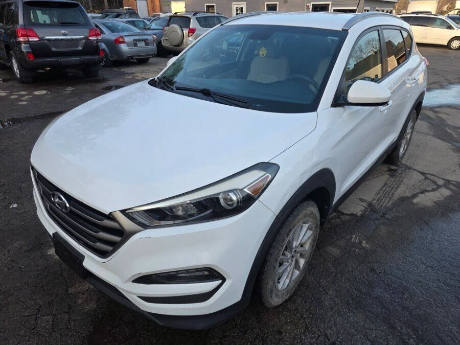 2016 HYUNDAI Tucson