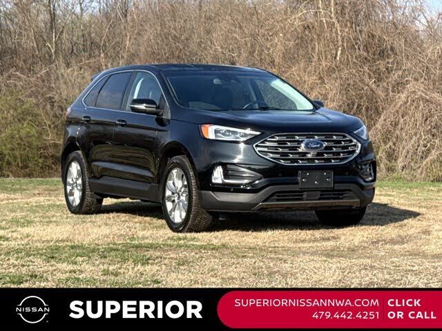 2022 FORD Edge