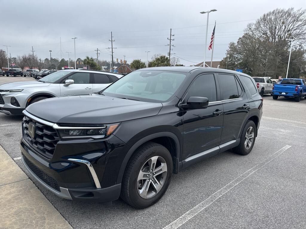 2025 HONDA Pilot