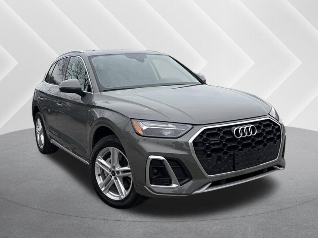 2023 AUDI Q5 e