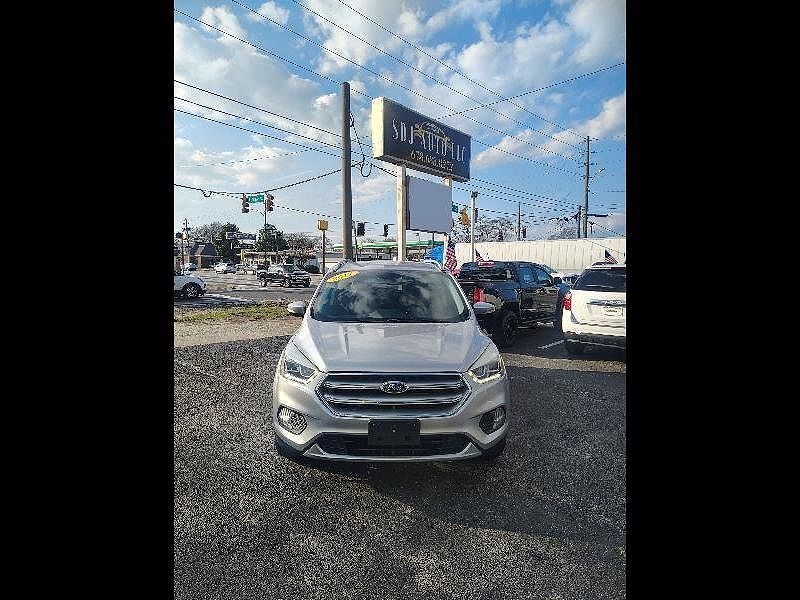 2017 FORD Escape