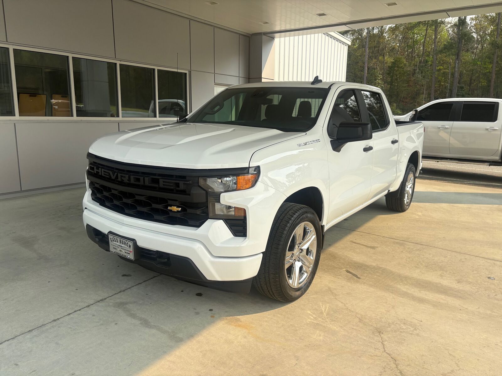 2024 CHEVROLET Silverado