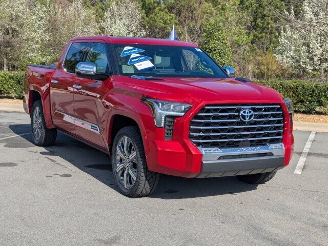 2023 TOYOTA Tundra