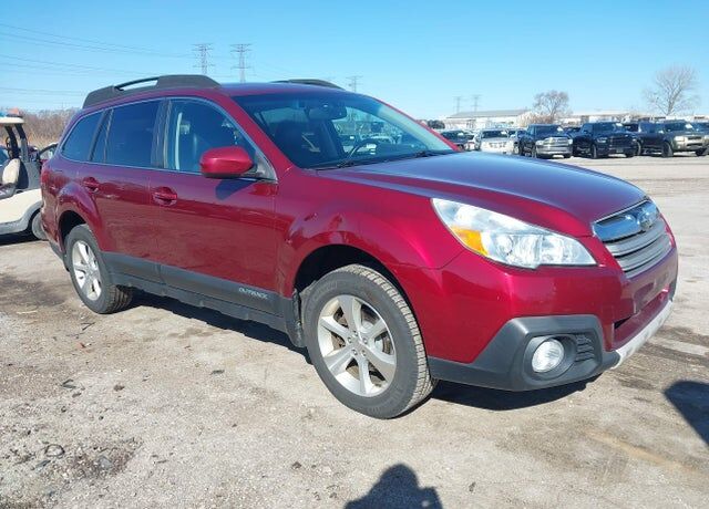 2013 SUBARU Outback