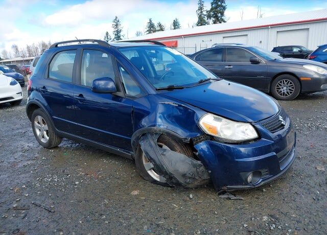 2011 SUZUKI SX4
