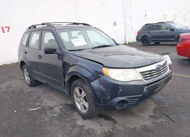 2010 SUBARU Forester