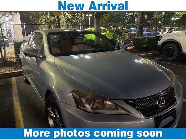 2011 LEXUS IS