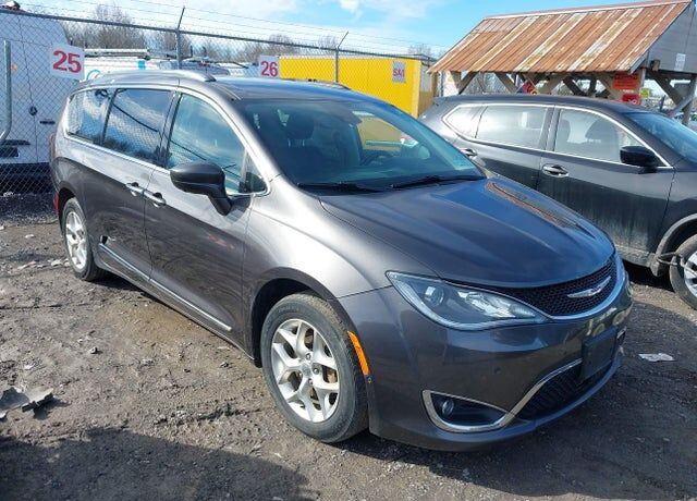 2020 CHRYSLER Pacifica