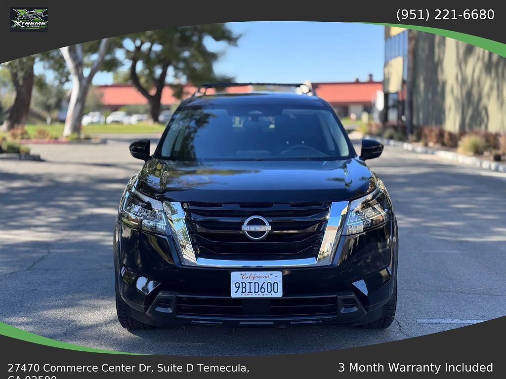 2022 NISSAN Pathfinder