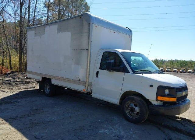 2017 CHEVROLET Express