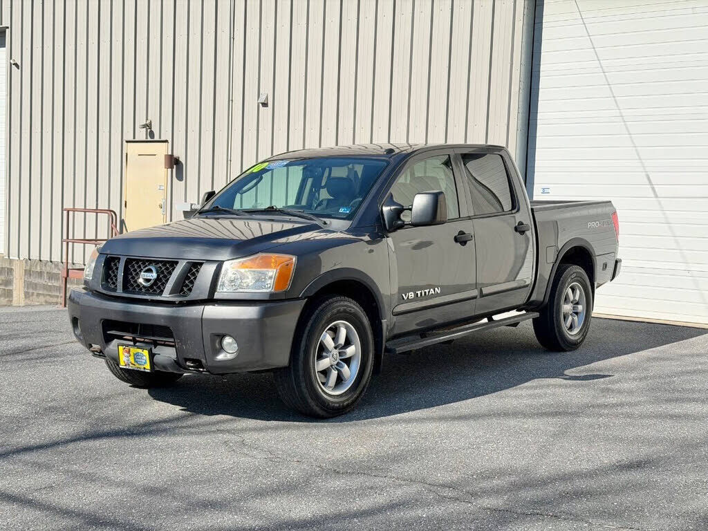 2010 NISSAN Titan