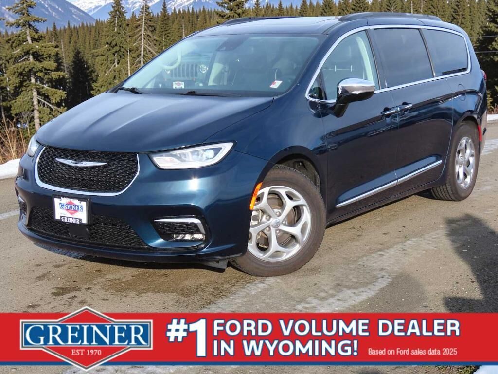 2023 CHRYSLER Pacifica