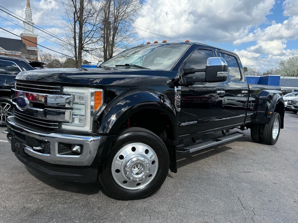 2017 FORD F-450