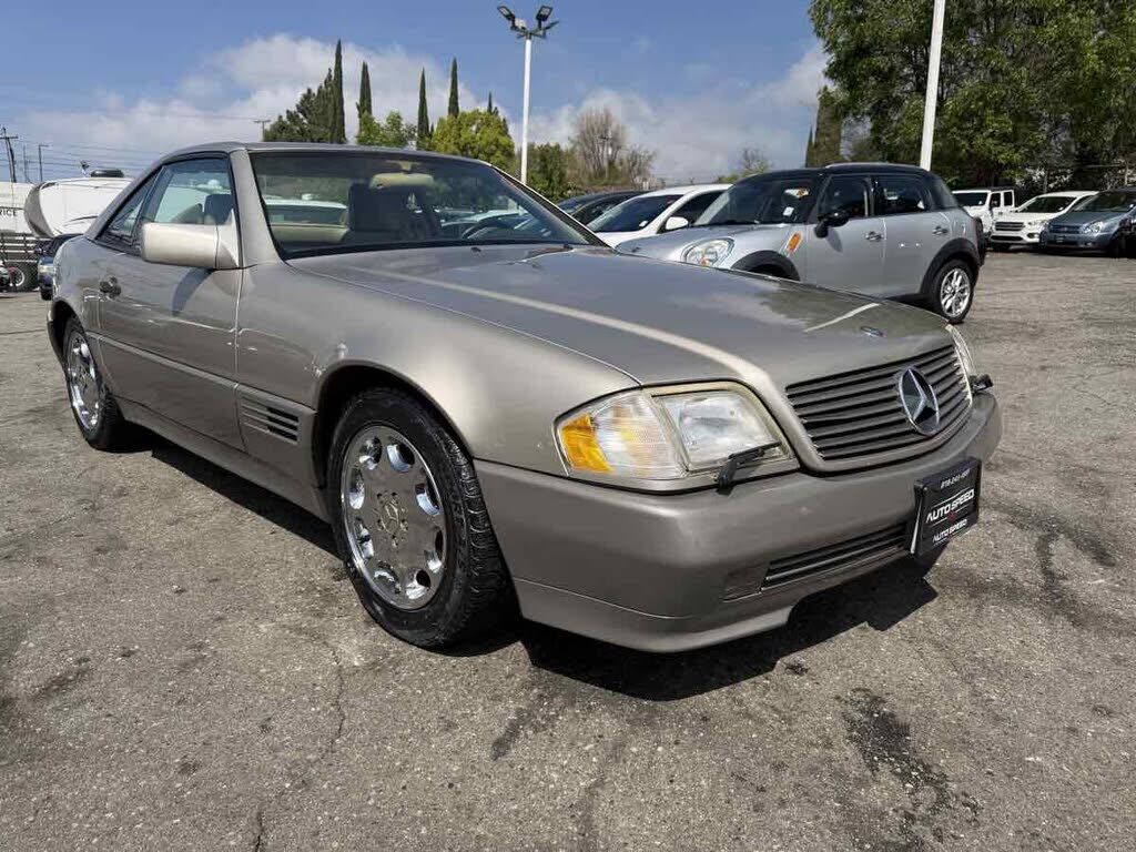 Mercedes-Benz SL-Class