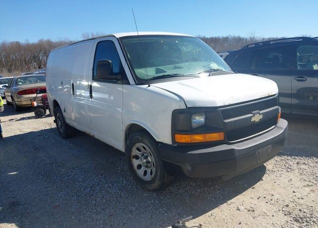 2012 CHEVROLET Express